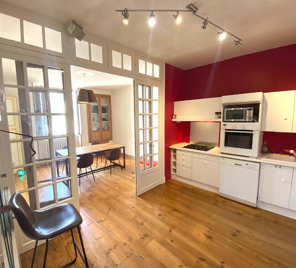 Floydroom'S Pau Chambre Hotes Standing Dans Appartement Partage Proche Chateau Exterior foto